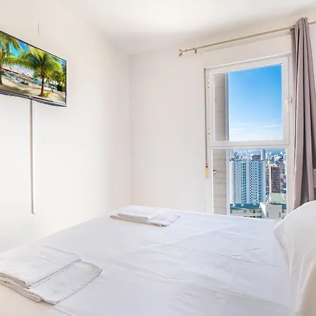 Tower San Remo 9-e Levante Apartment *